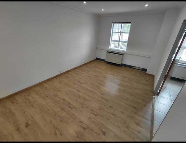 426M² OFFICE TO LET IN FOURWAYS